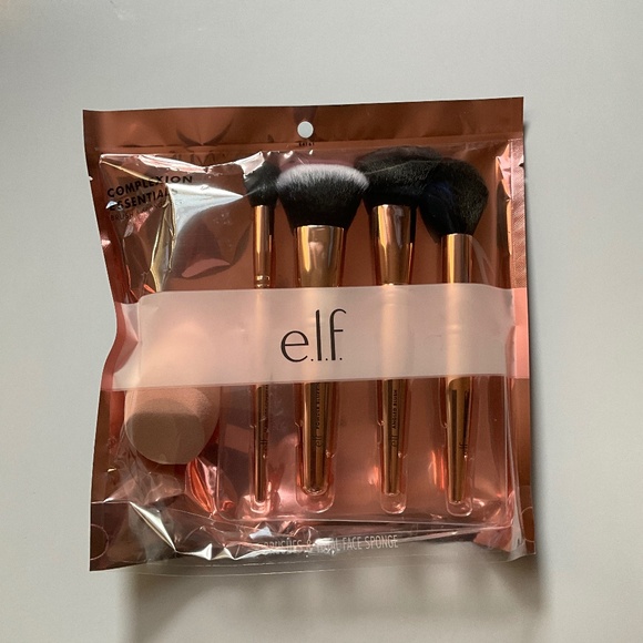e.l.f. Complexion Essentials Brush & Sponge Set - Picture 1 of 2